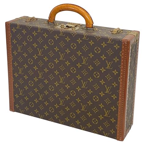 valise louis vuitton ancienne|louis vuitton travel suitcase.